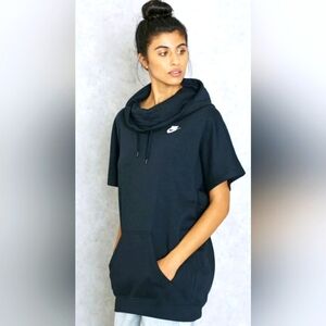 Nike Dri Fit short sleeve hoodie